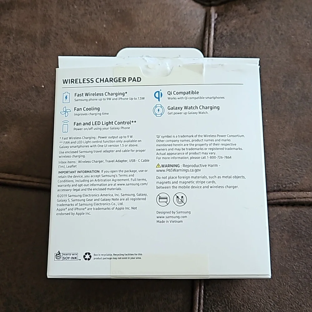 Samsung Wireless Charger Pad 9W Fast Charge With Fan Cooling